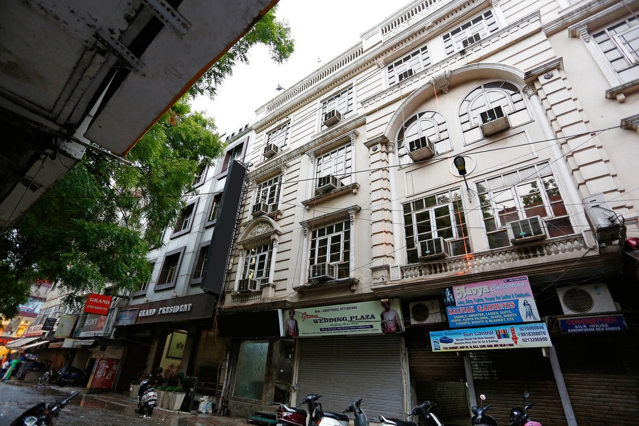 Oyo 5401 Hotel Mid Town Neu-Delhi Exterior foto